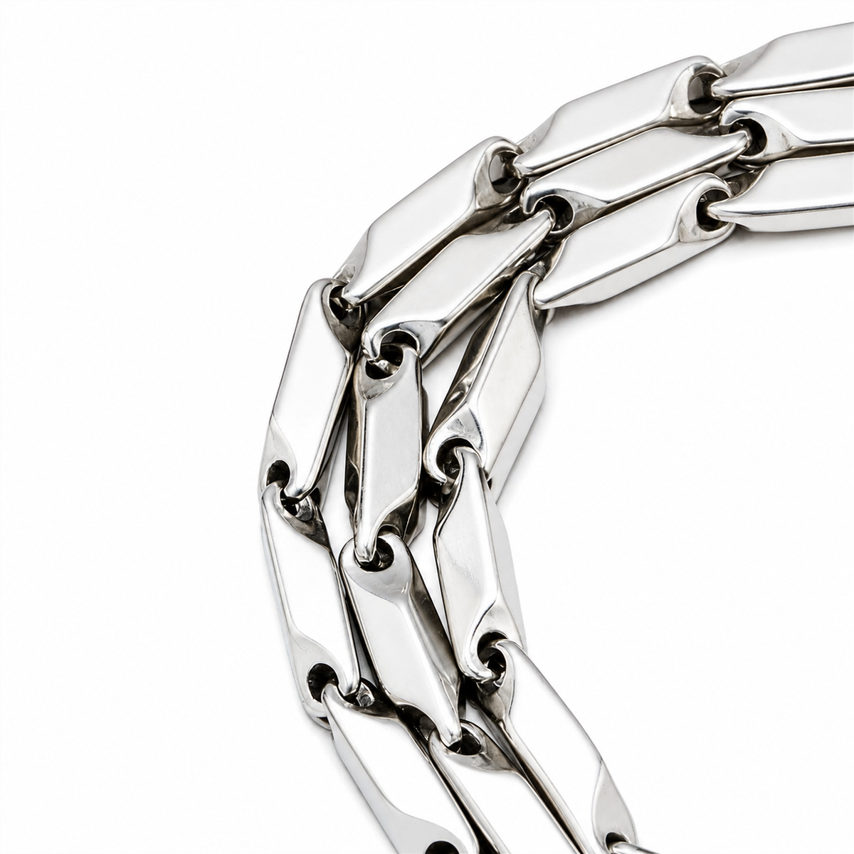 Silver Tone Chunky Interlocking Link Necklace Chain