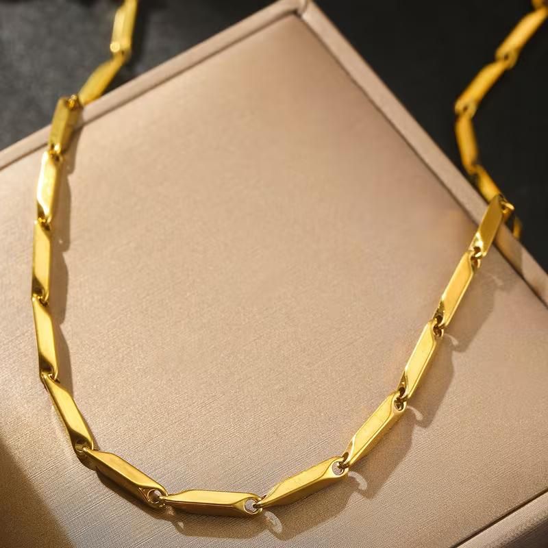 Gold-Tone Leaf Link Chain Necklace for Women